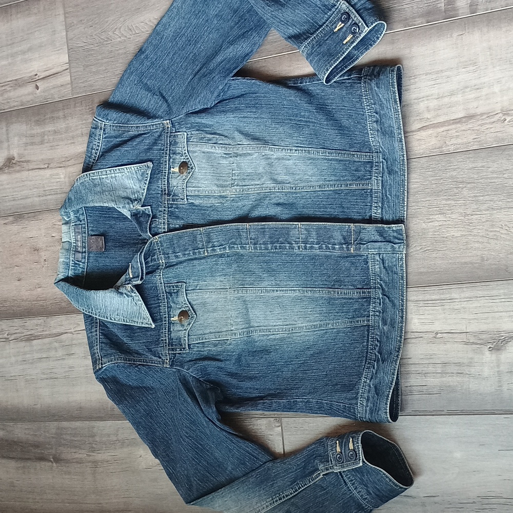 Liz Claiborne Distressed Jean Jacket With Hidden Buttons Size L